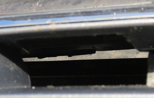 Notöffnen Motorhaube Detailansicht Ansicht groß.jpg