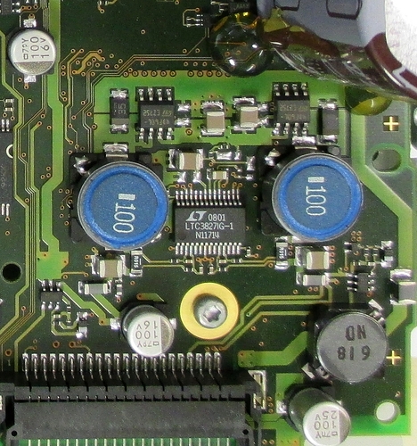 Spannungswandler 1 mainboard_powerpart1.jpg