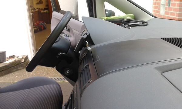 08 Navihalterung SGA2 04.jpg