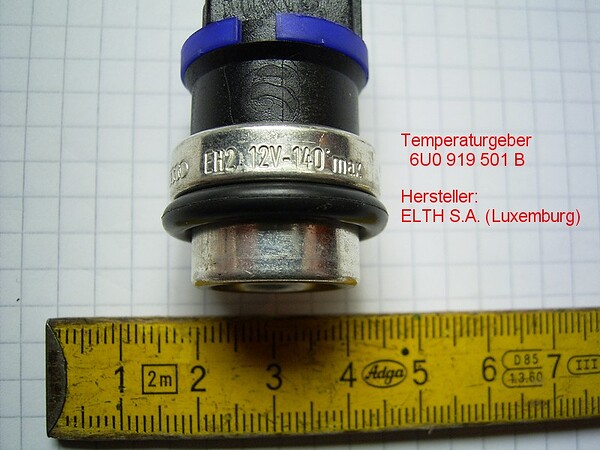 008 Temperaturgeber 6U0 vorne 003.jpg