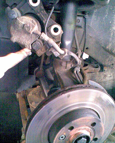 Radlager Galaxy II Bremssattel entfernt dd70a789c72286c40c18db5c2d3e6da9.jpg