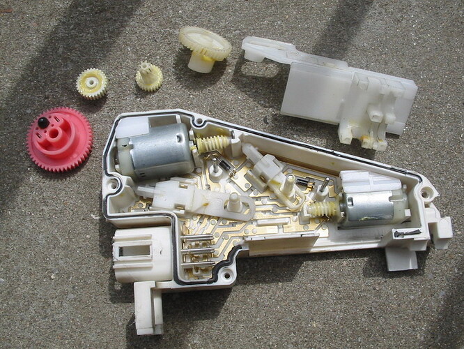 Stellmotor 06 55985fa219e7b5ec54f4a90c9b25d266.jpg