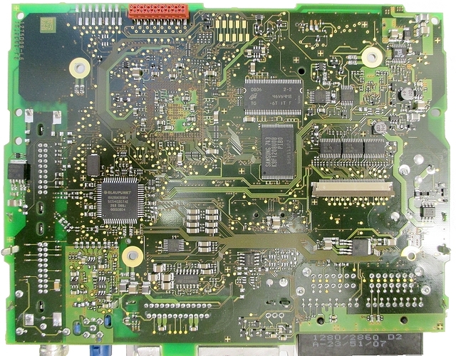 Mainboard, Unterseite navi_nx_mainboard_btm_1024x700.jpg