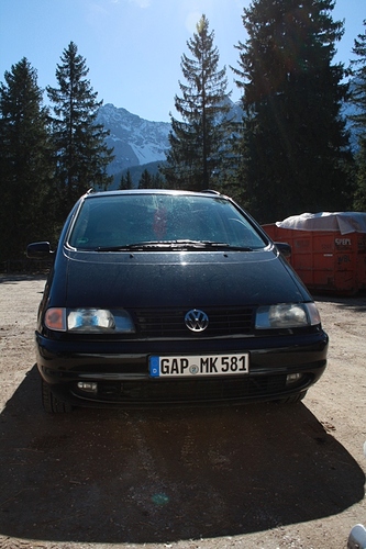 VW Sharan VR6 front3.JPG