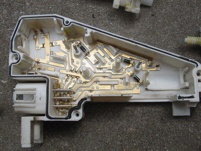 Stellmotor 12 caffcee3567d113113e6c431b73a6c6f.jpg