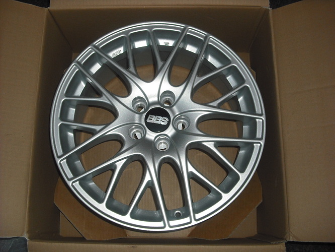 BBS Alufelgen 7,5x17 ET45 Lk5108 - Bild 1.JPG