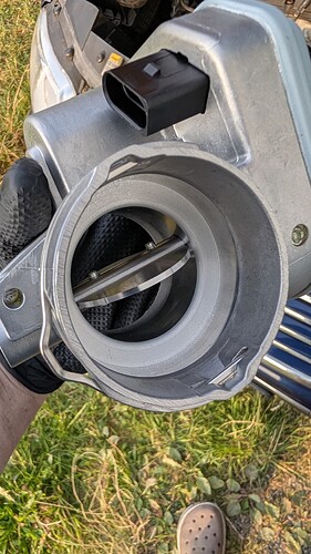 PXL_20250827_164448372