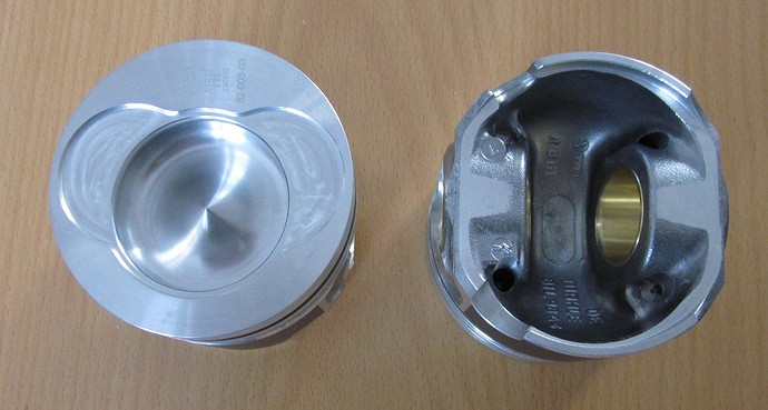 VW Crafter pistons modified 001.JPG