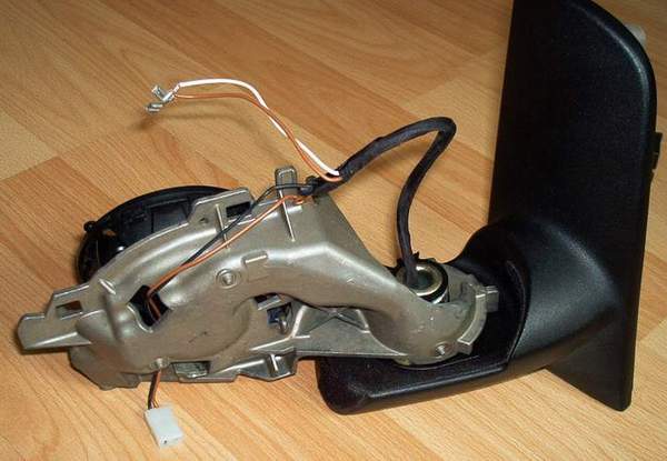 Spiegel nackt von hinten 425076c001a1520fb9c628af828ba778.jpg