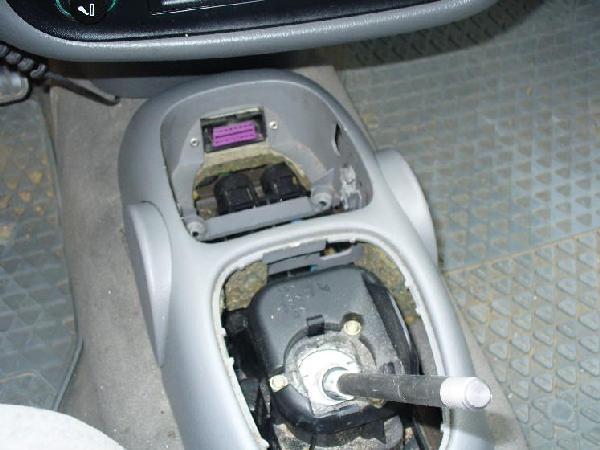 Schaltseile wechseln - Mittelkonsole 600751276c11bcfa526ddeeb6cdb411b.jpg