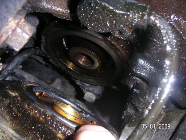 Ölkühler Dichtungswechsel ae5ae10519cae54cc5ab6accfc8c6a6f.jpg
