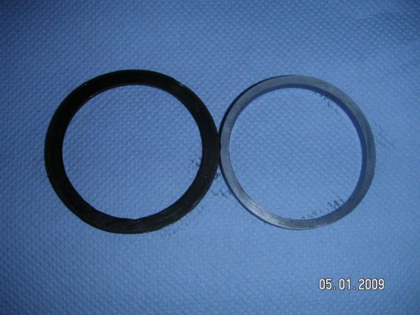 Ölkühler Dichtungswechsel 52b8f0ad76cdfa1e052cf2f3eddfd608.jpg