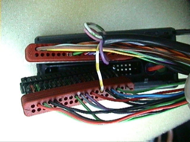 Sharan GRA T121 mit neuen Kabeln a0c61b3351ec06c15897248a0a5a560d.jpg